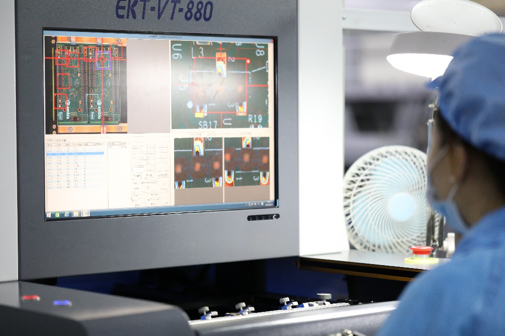 AOI光學(xué)檢測(cè)在PCB制造中有什么作用?自動(dòng)光學(xué)檢測(cè)(AOI)在PCBA加工中的作用